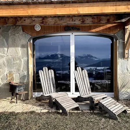 Le Petit Sapin Bleu モンクラール